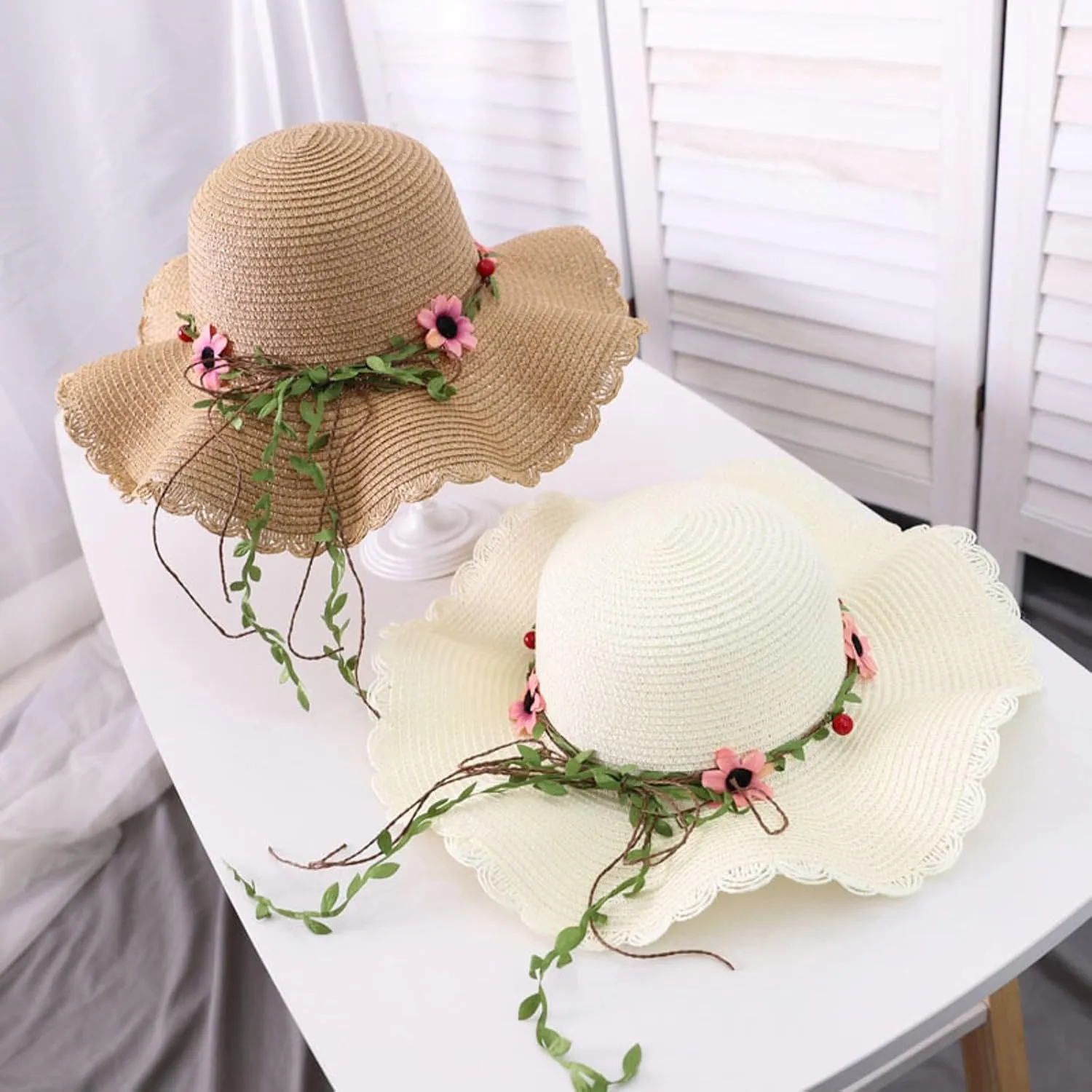 Womens Sun Hat Floppy Beach Summer Flower Straw Hats with Wide Brim Floral Wavy Caps Outdoor UPF 50  Sun Protective Visors
